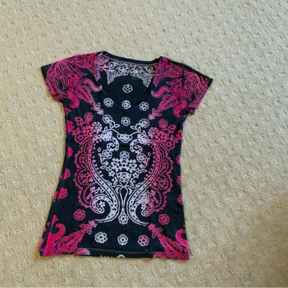 LOVE Vintage tee